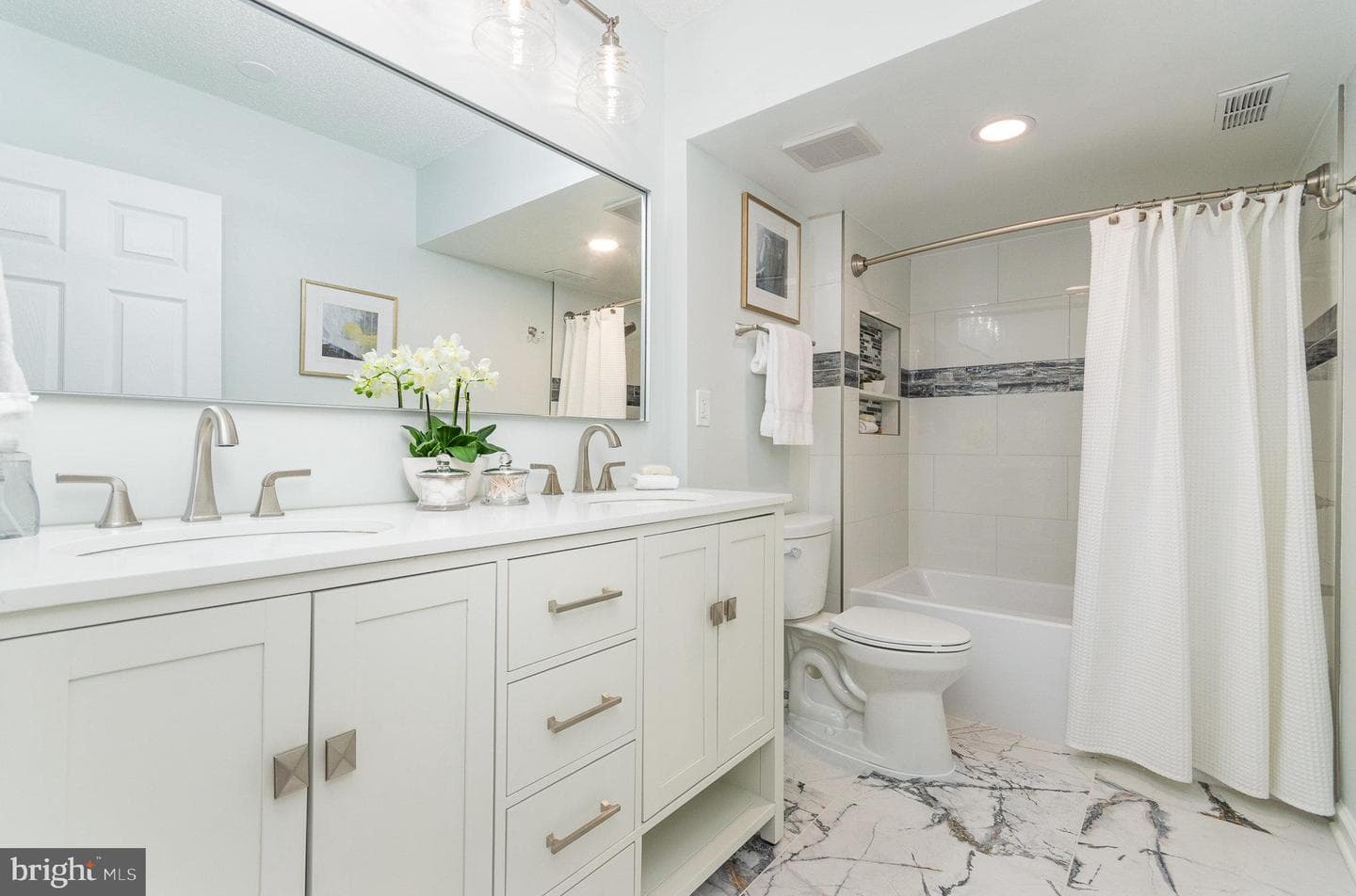 3713 S George Mason Drive #211w photo 21