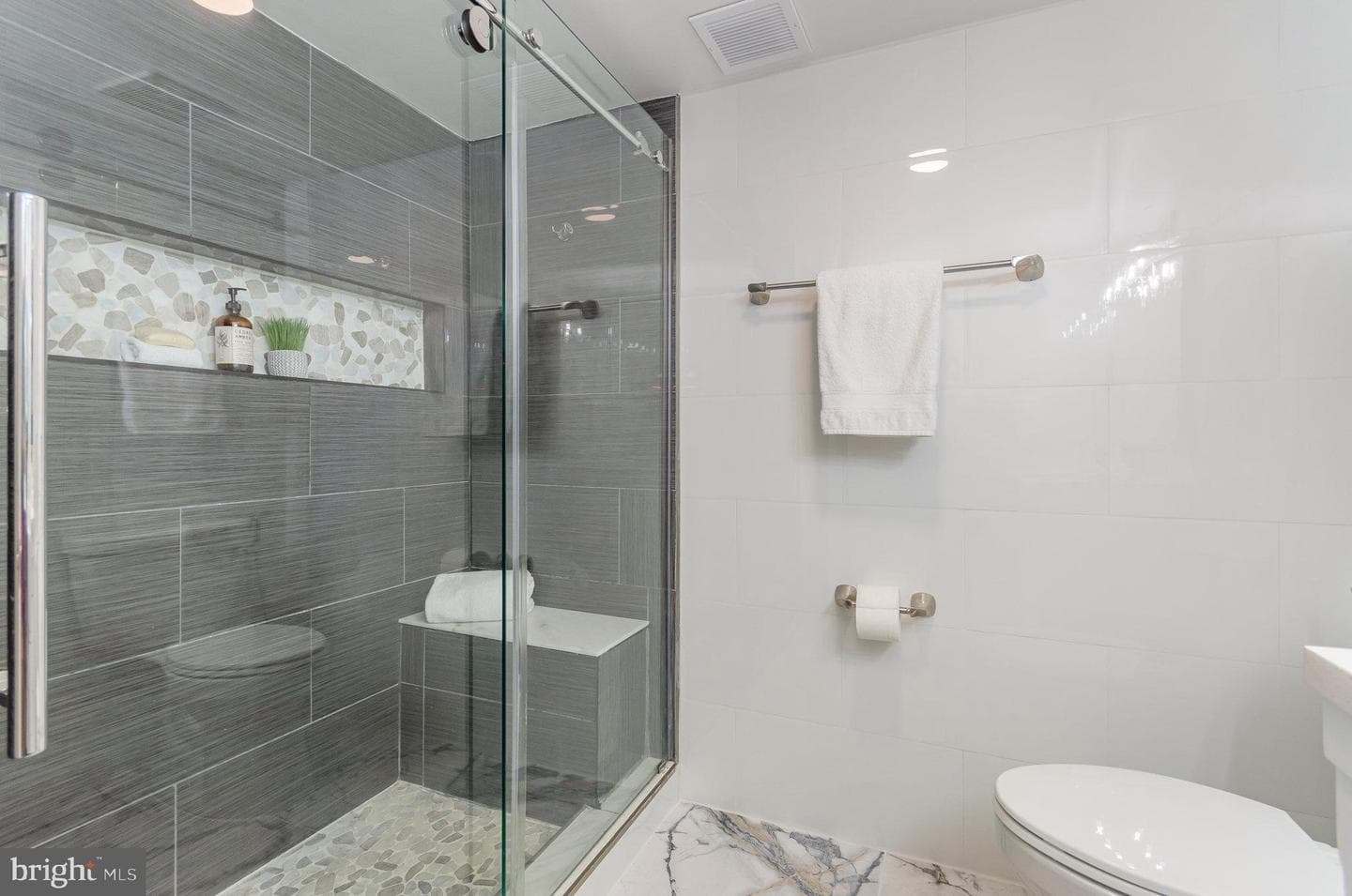 3713 S George Mason Drive #211w photo 24