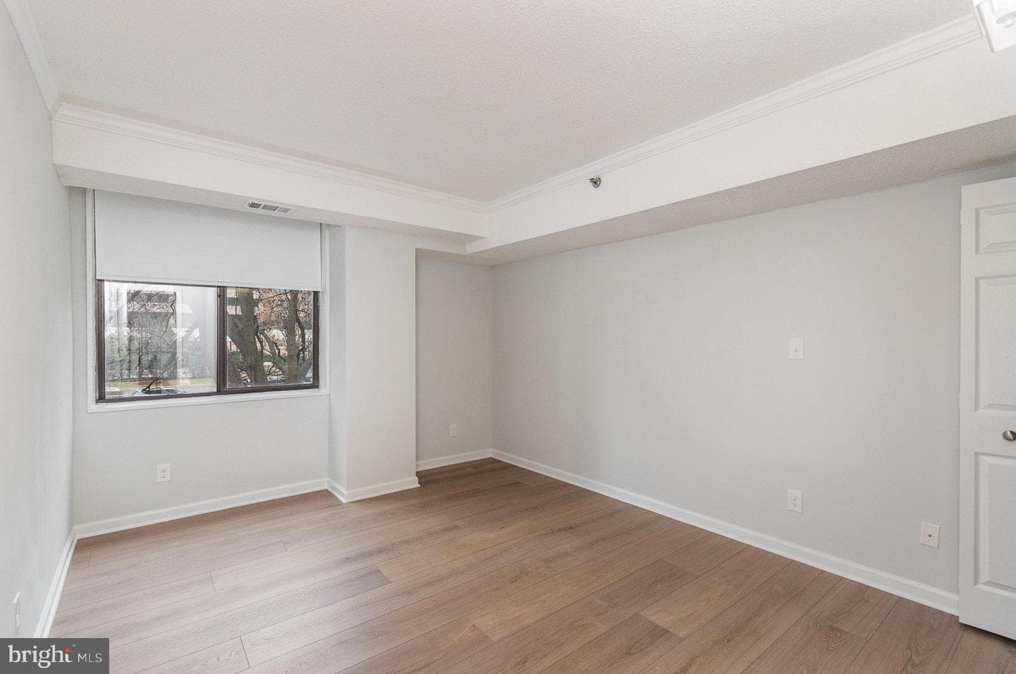 3713 S George Mason Drive #211w photo 28