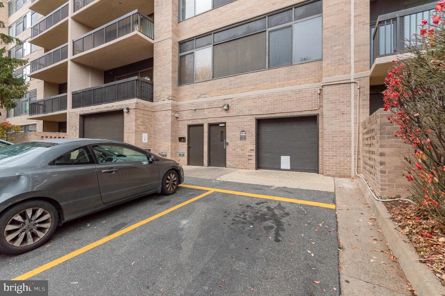 3713 S George Mason Drive #211w photo 37