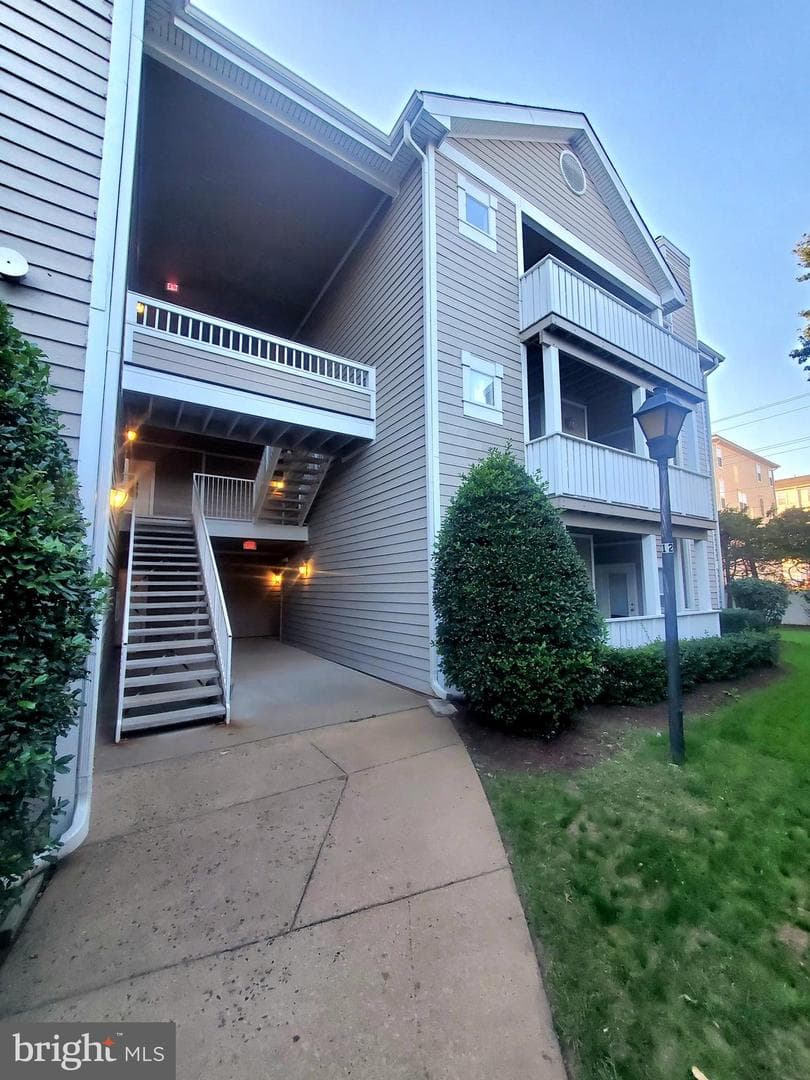 14302 Rosy Lane #15 photo 2