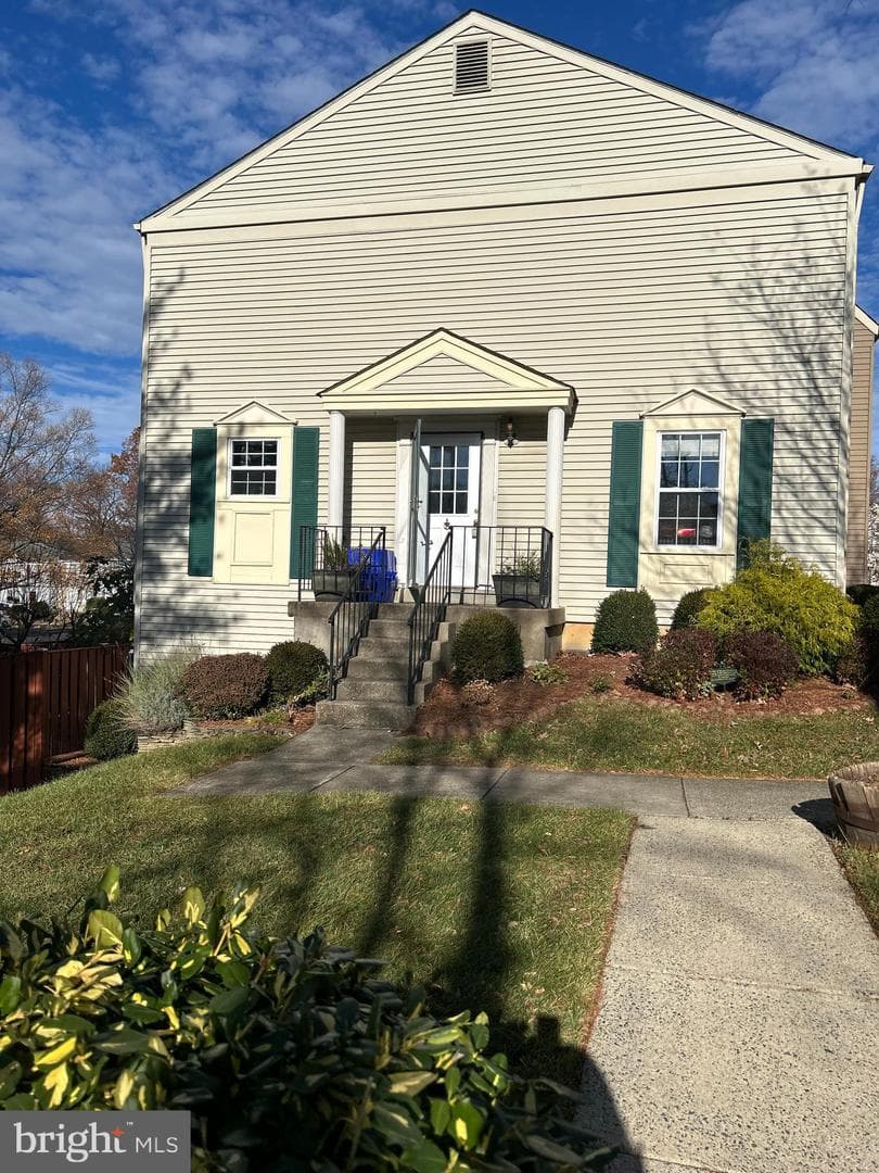 6573 Rundale Court photo 1