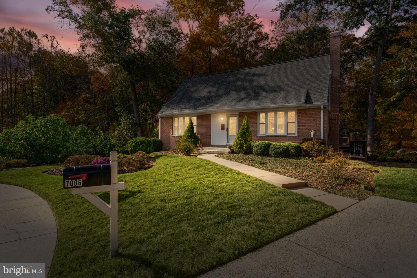 7006 Elkton Drive photo 4