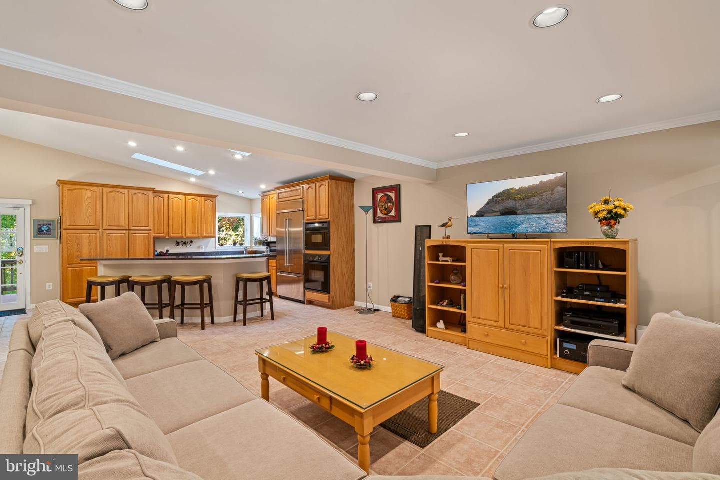 7006 Elkton Drive photo 9