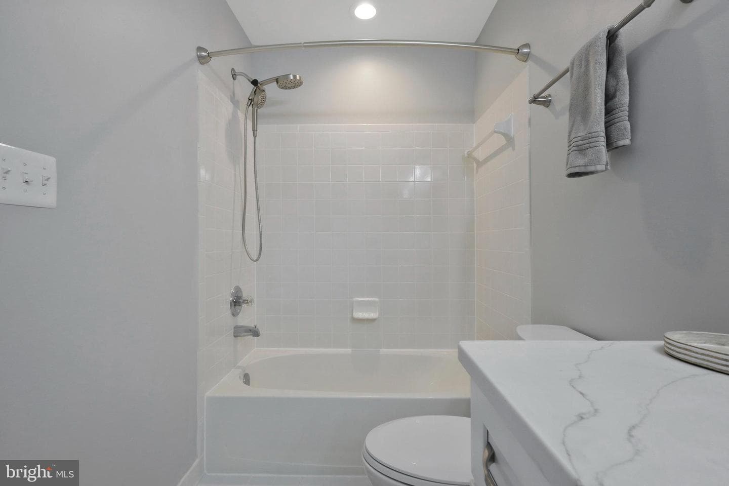 6610 Thackwell Way #2108 photo 24