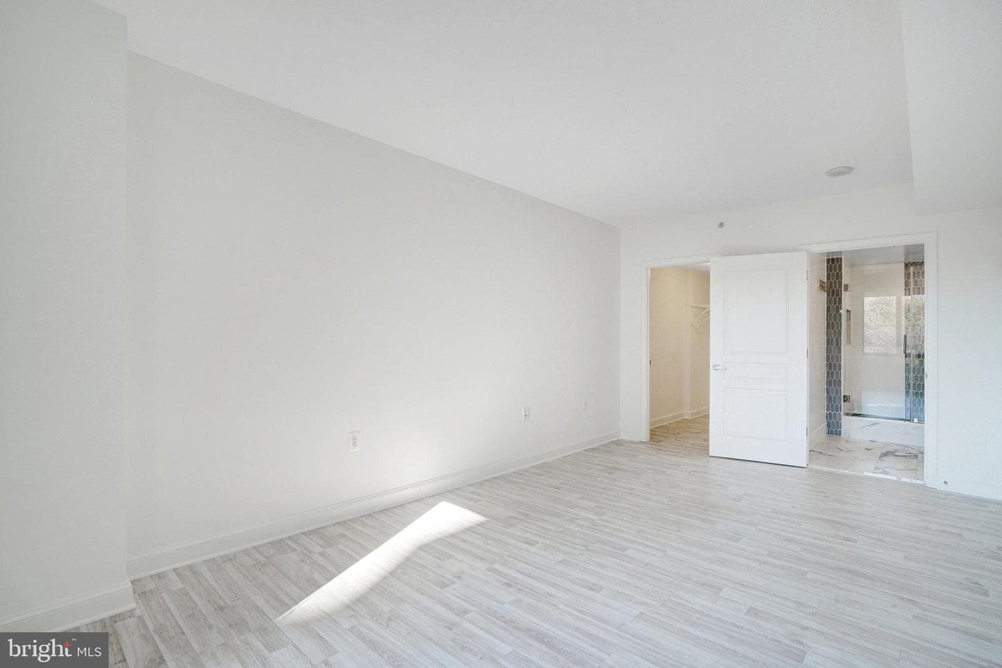 2451 Midtown Avenue #927 photo 13