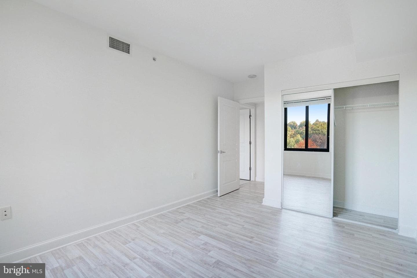 2451 Midtown Avenue #927 photo 19