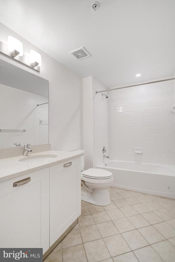 2451 Midtown Avenue #927 photo 20