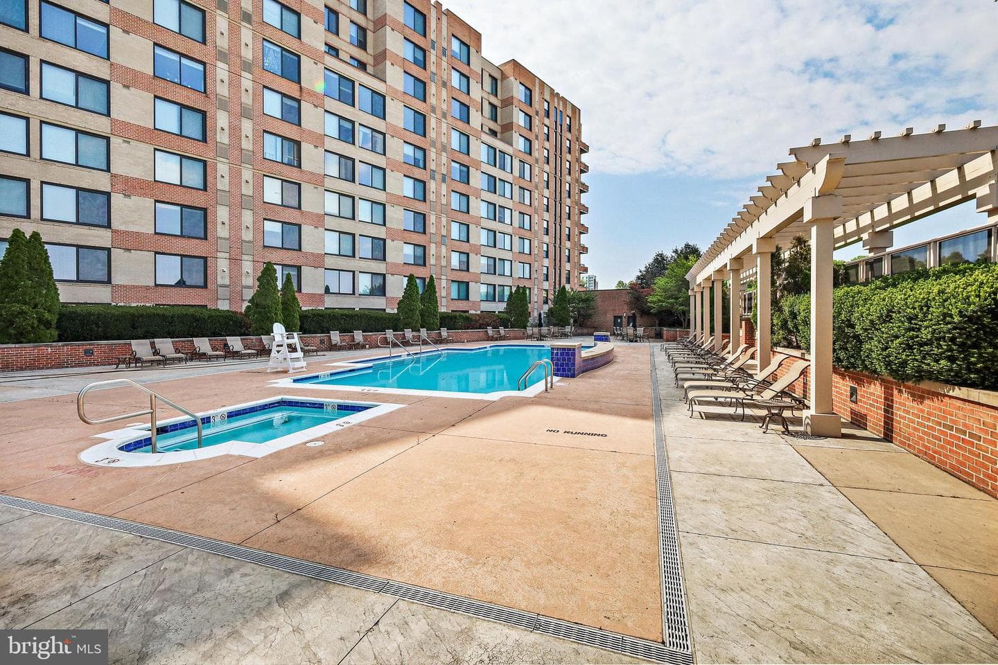 2451 Midtown Avenue #927 photo 32