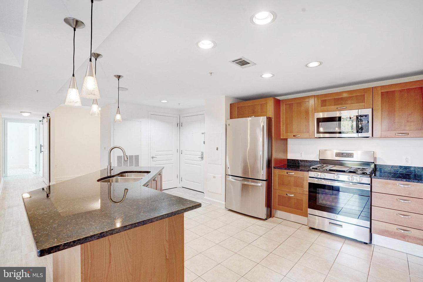 2451 Midtown Avenue #927 photo 7