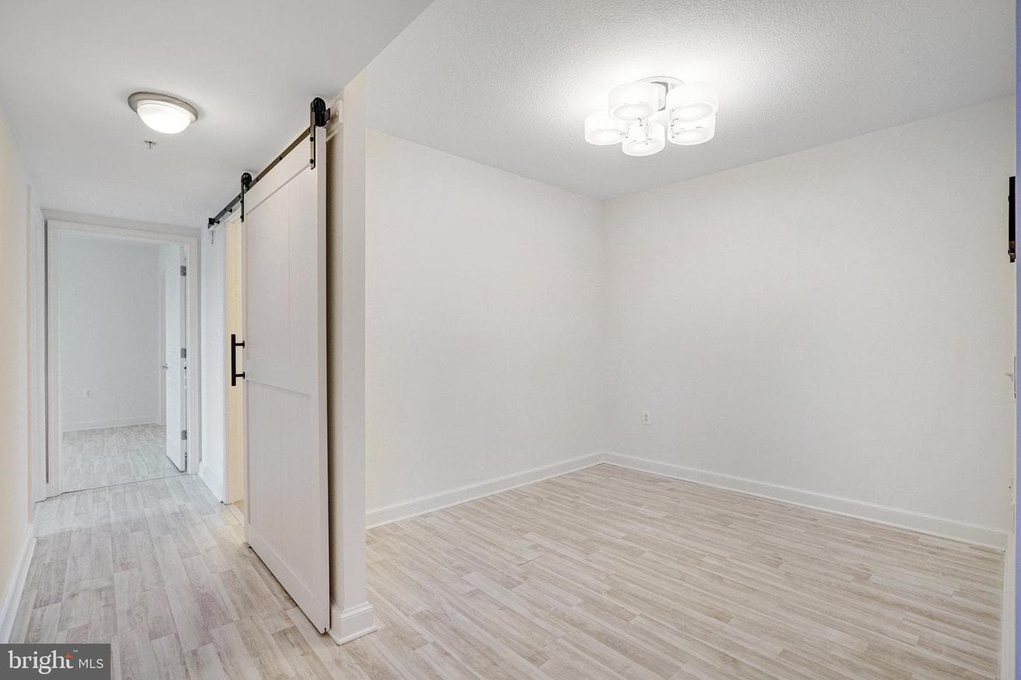 2451 Midtown Avenue #927 photo 8