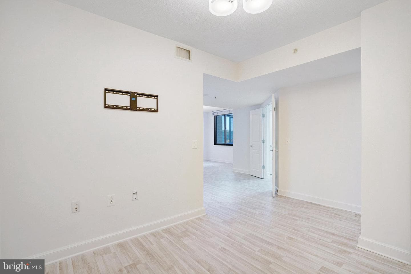 2451 Midtown Avenue #927 photo 9