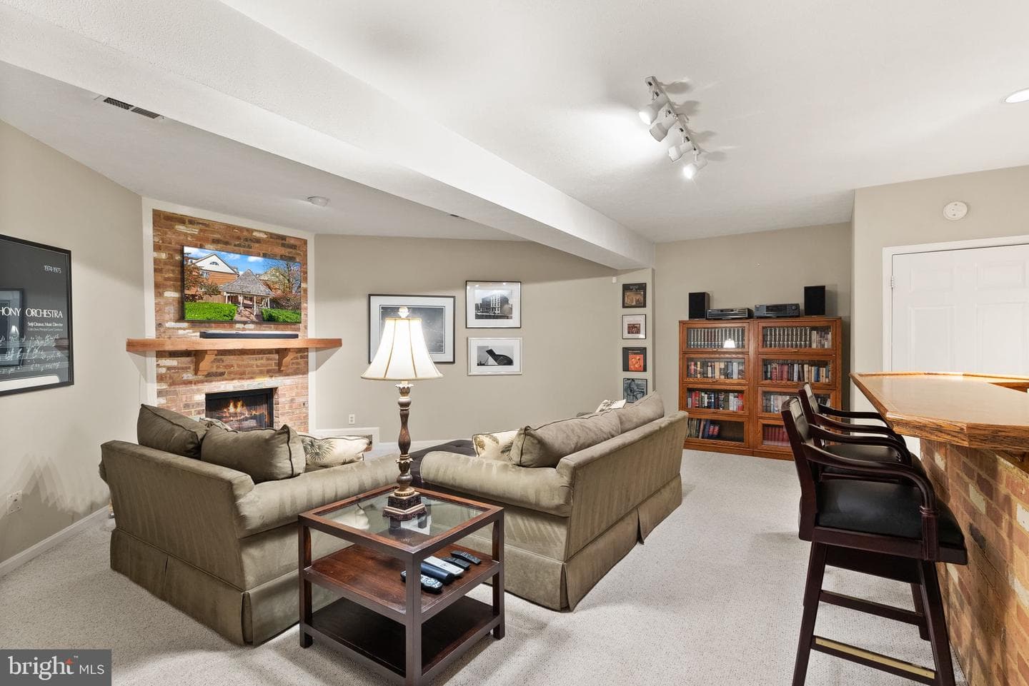 1539 Cedar Avenue photo 26