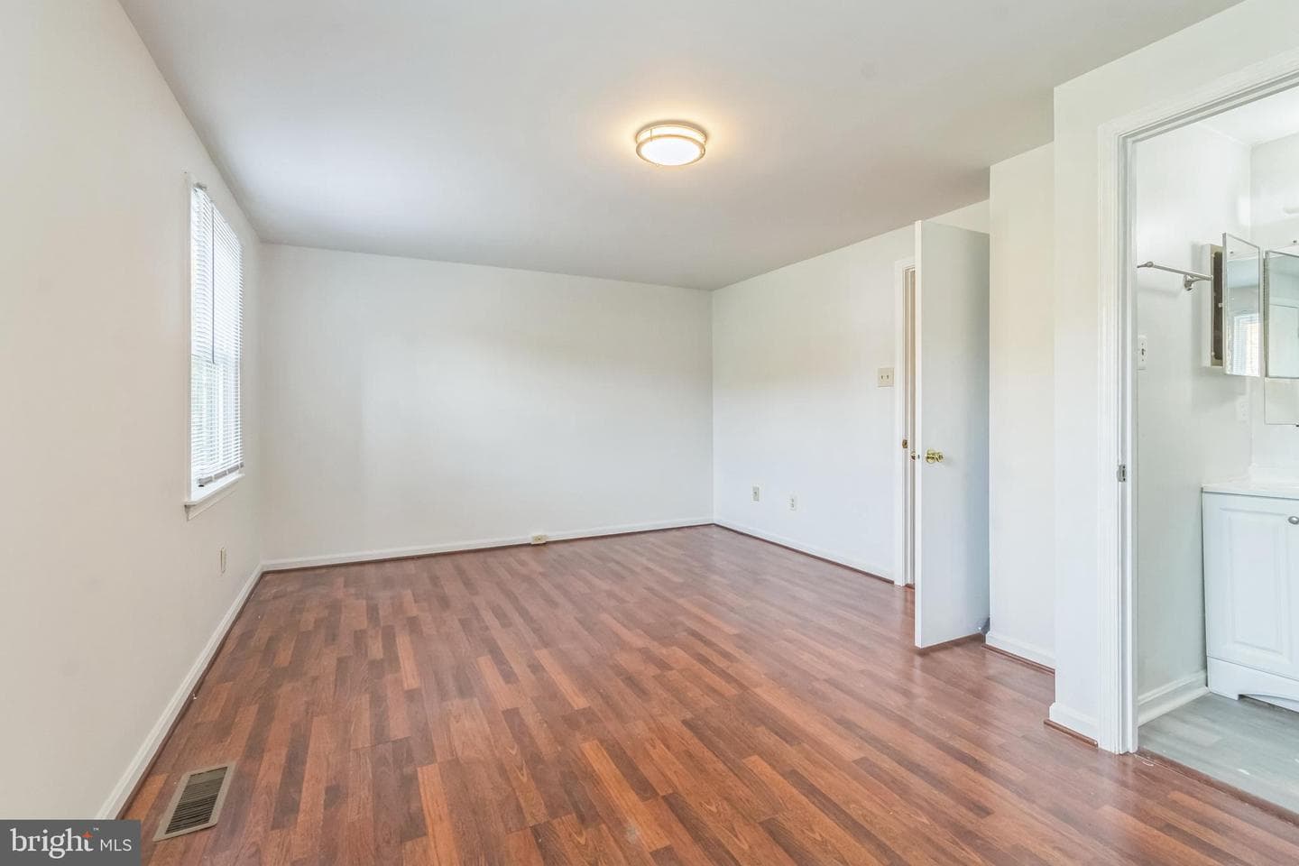 6506 Brookleigh Way photo 12