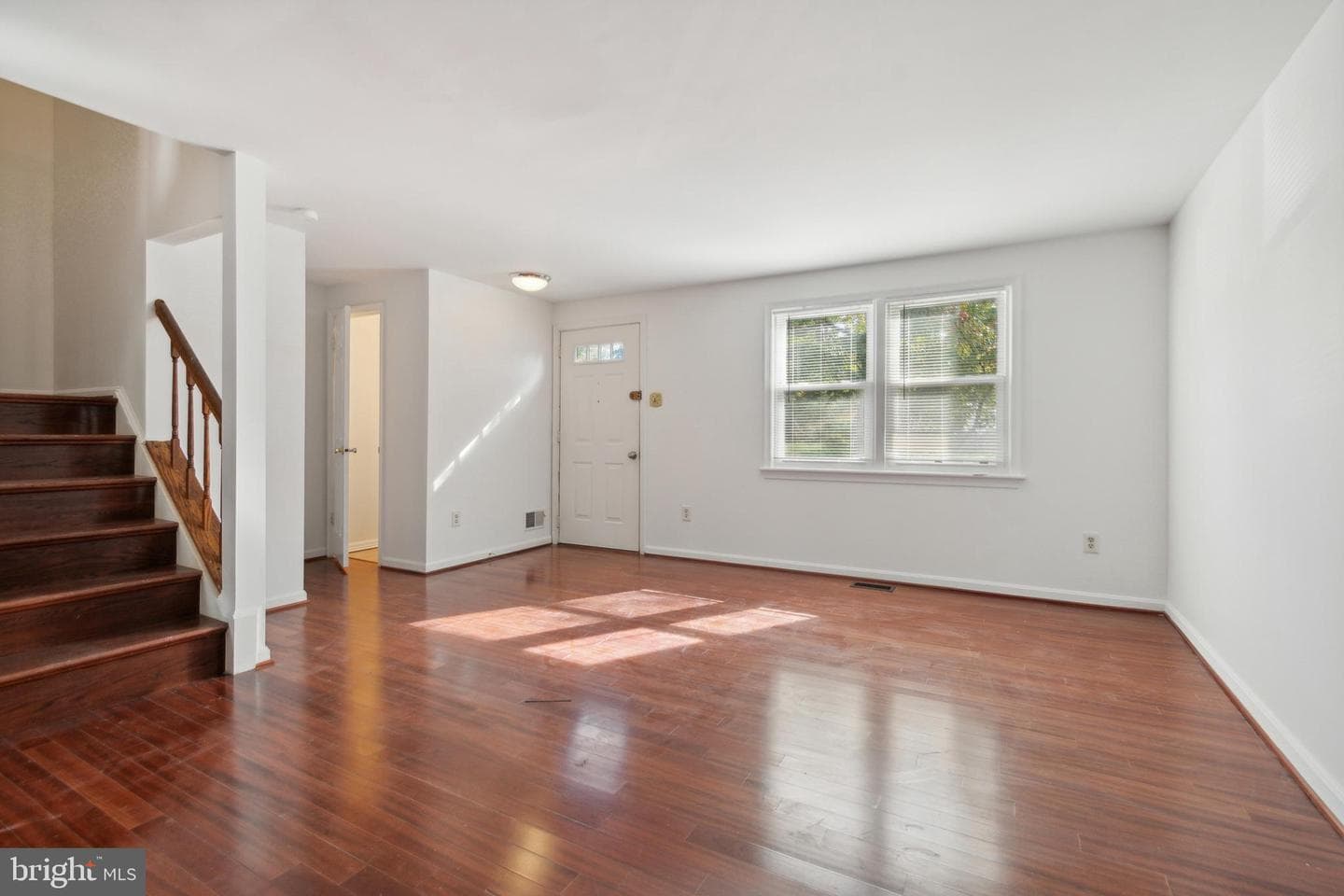 6506 Brookleigh Way photo 3