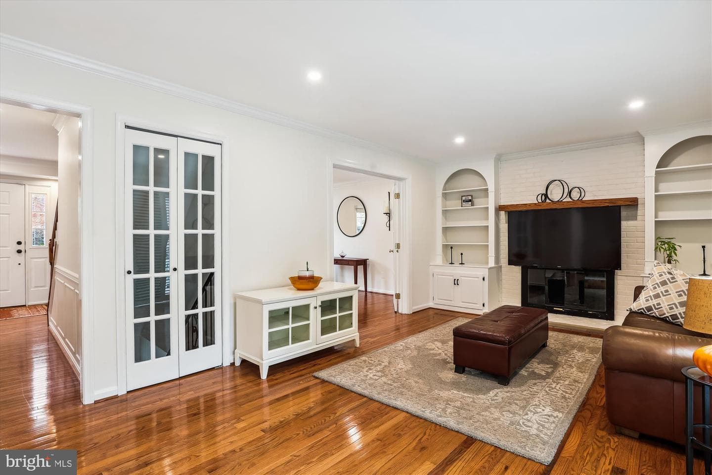 9322 Braymore Circle photo 11