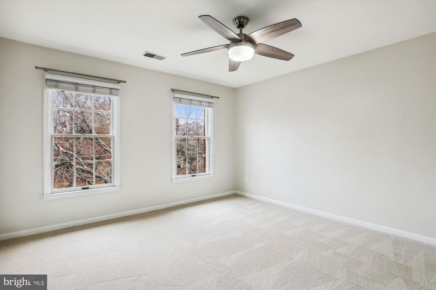 9322 Braymore Circle photo 28