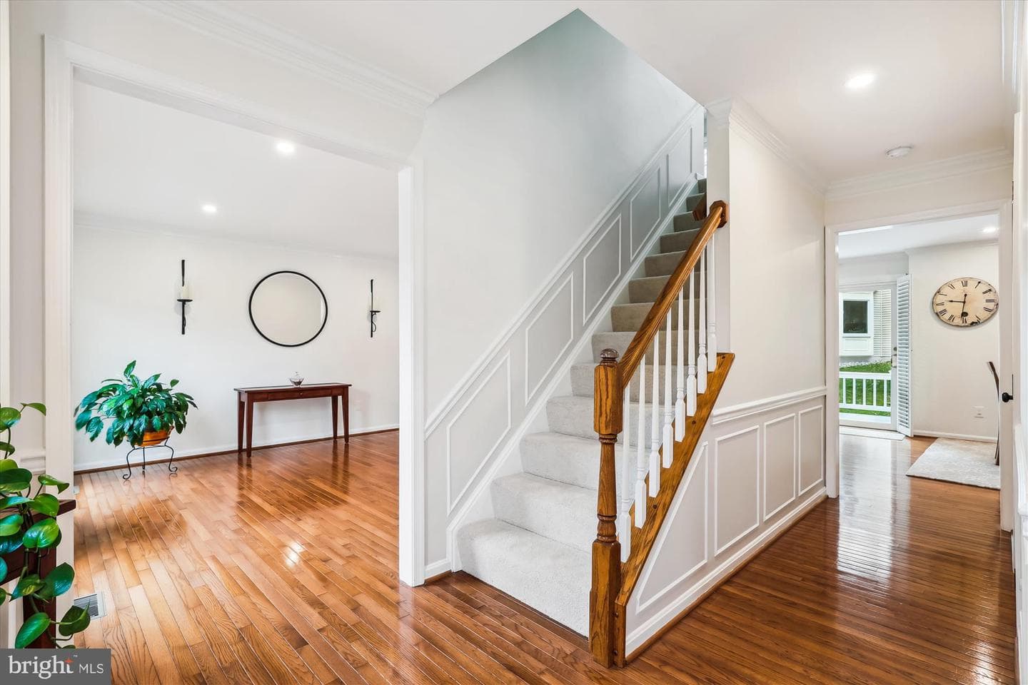 9322 Braymore Circle photo 5