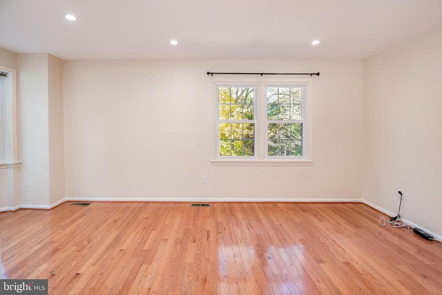 5008 Head Court photo 4