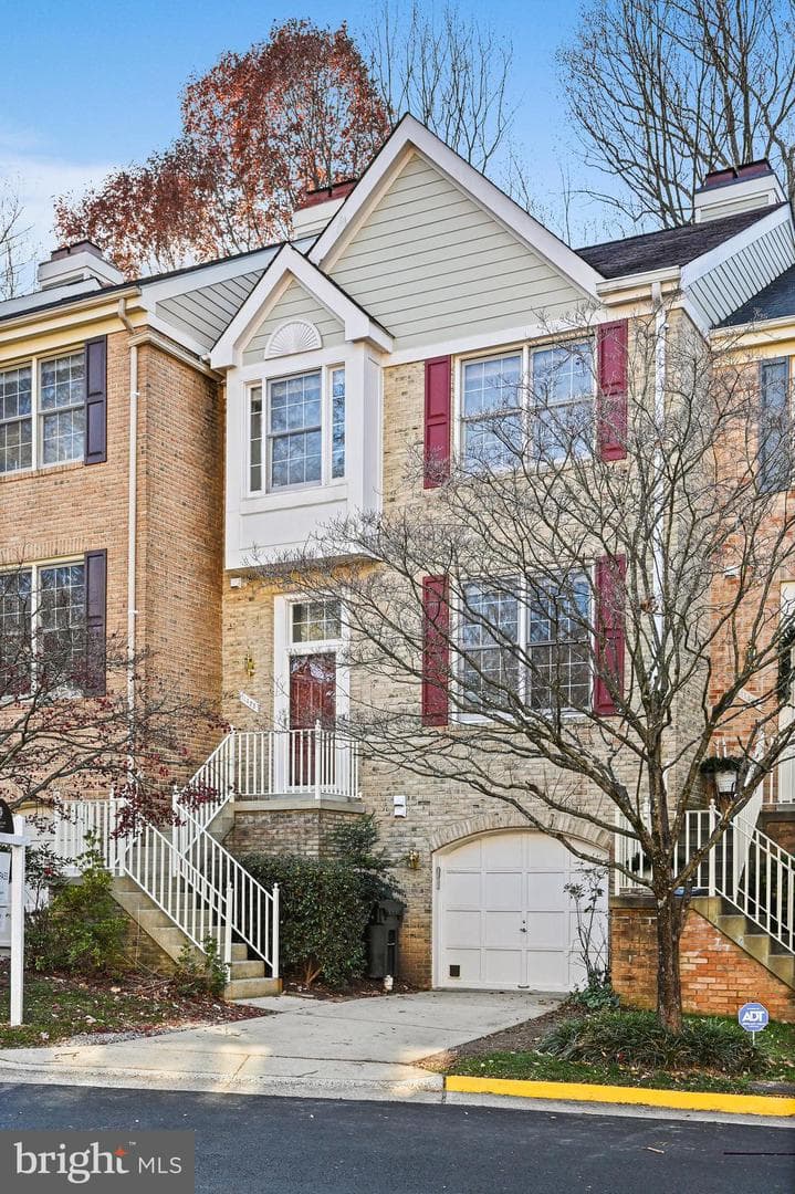 11425 Heritage Oak Court photo 2