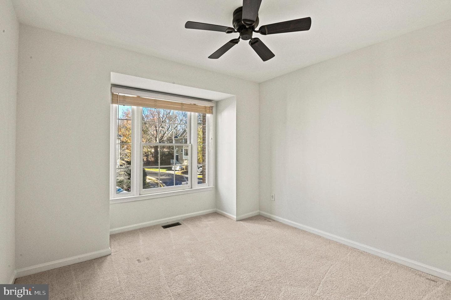 11425 Heritage Oak Court photo 22