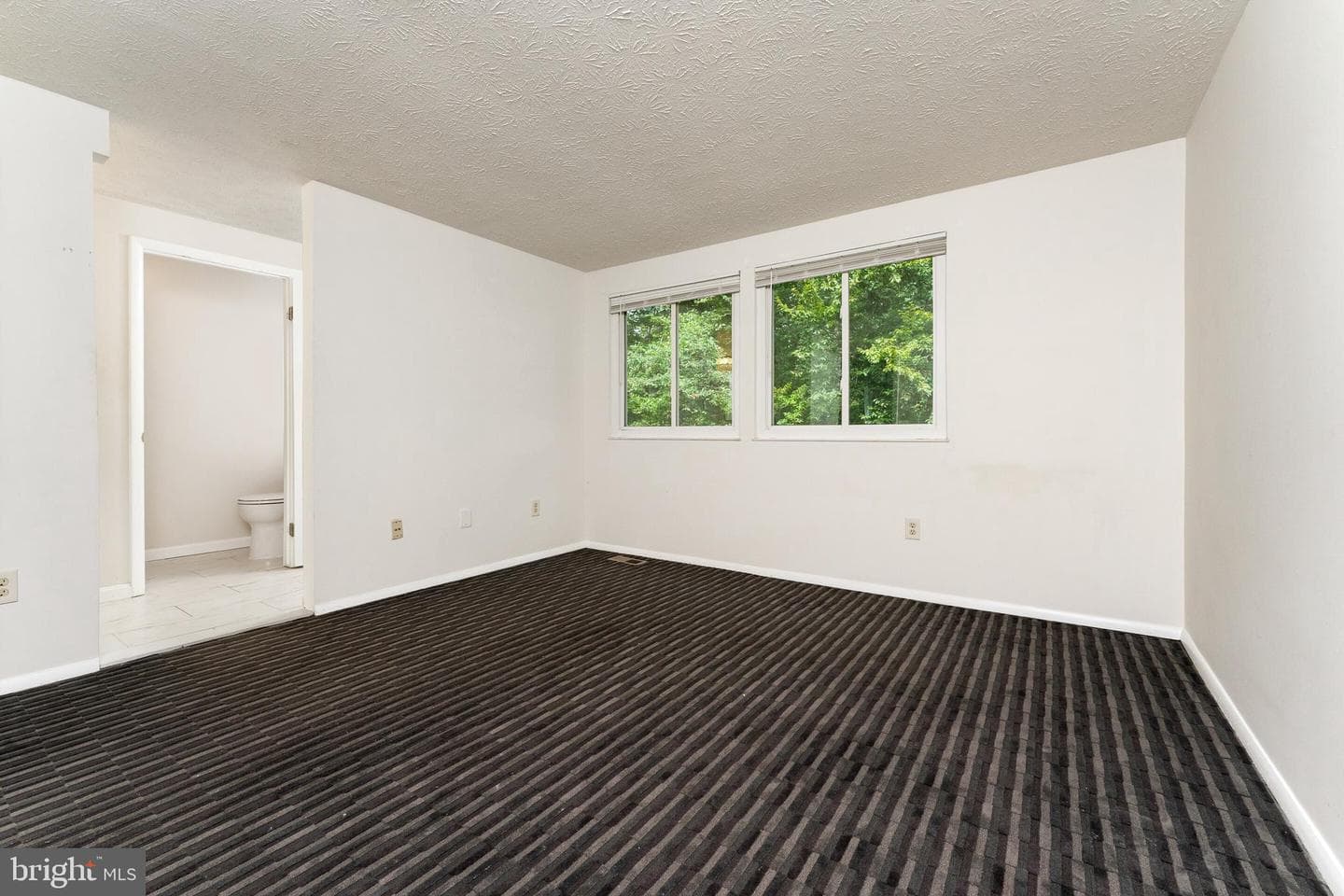 8062 Donegal Lane photo 16