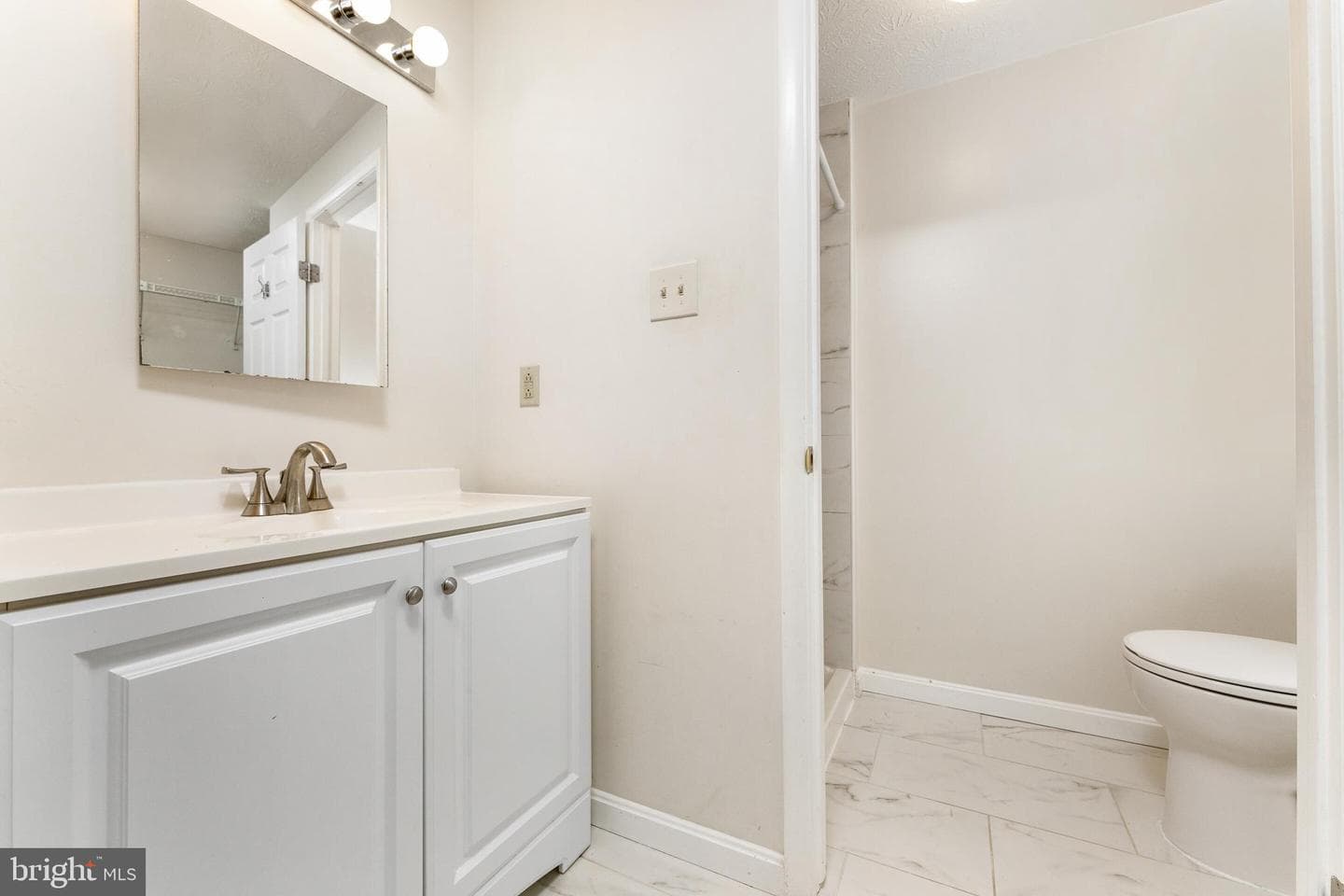8062 Donegal Lane photo 17
