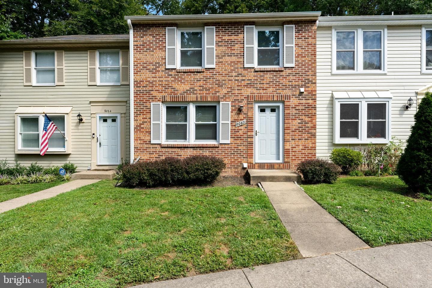 8062 Donegal Lane photo 2