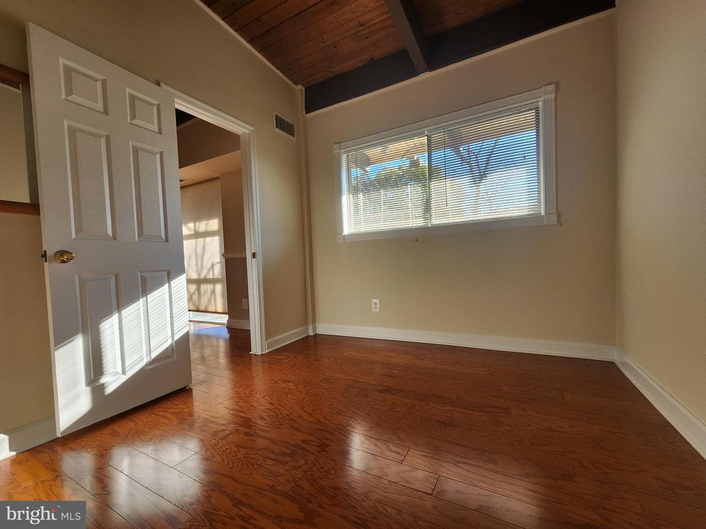 4905 Americana Drive #4905h photo 10