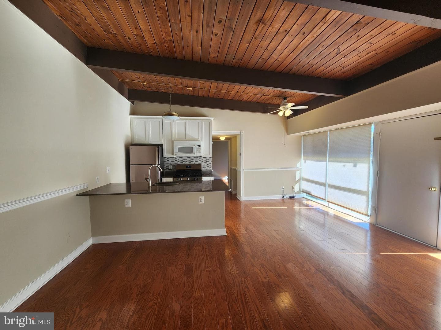 4905 Americana Drive #4905h photo 18