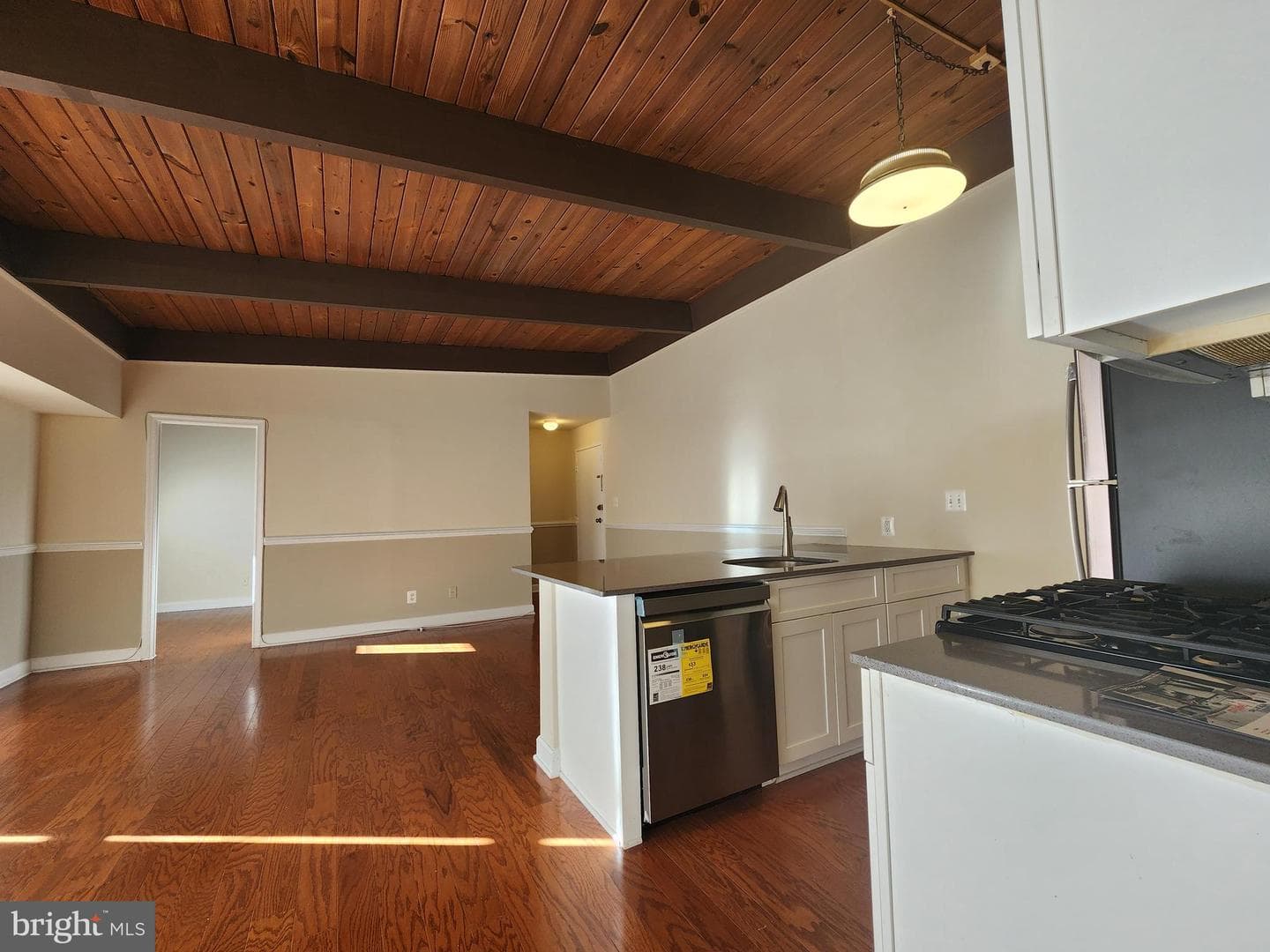 4905 Americana Drive #4905h photo 29