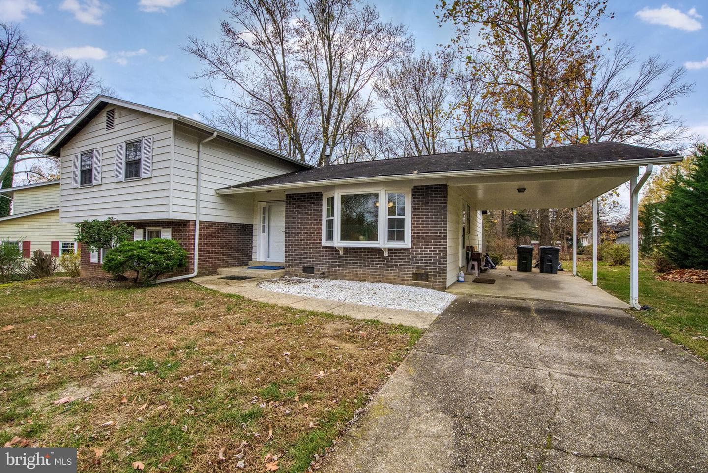 8303 Lee Lane photo 2