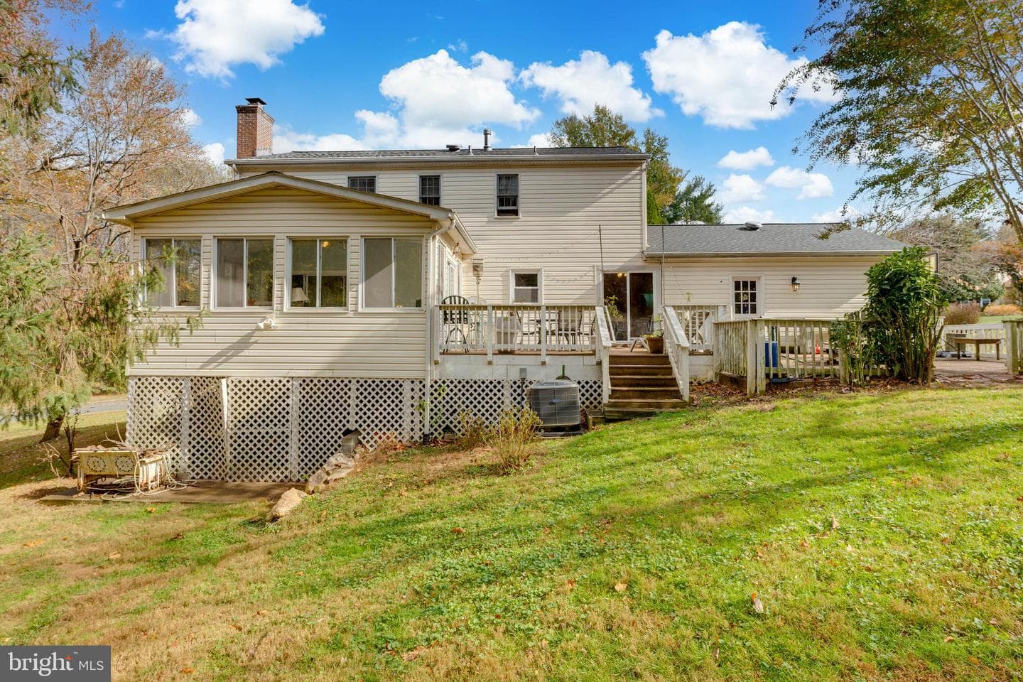 9723 Counsellor Drive photo 25