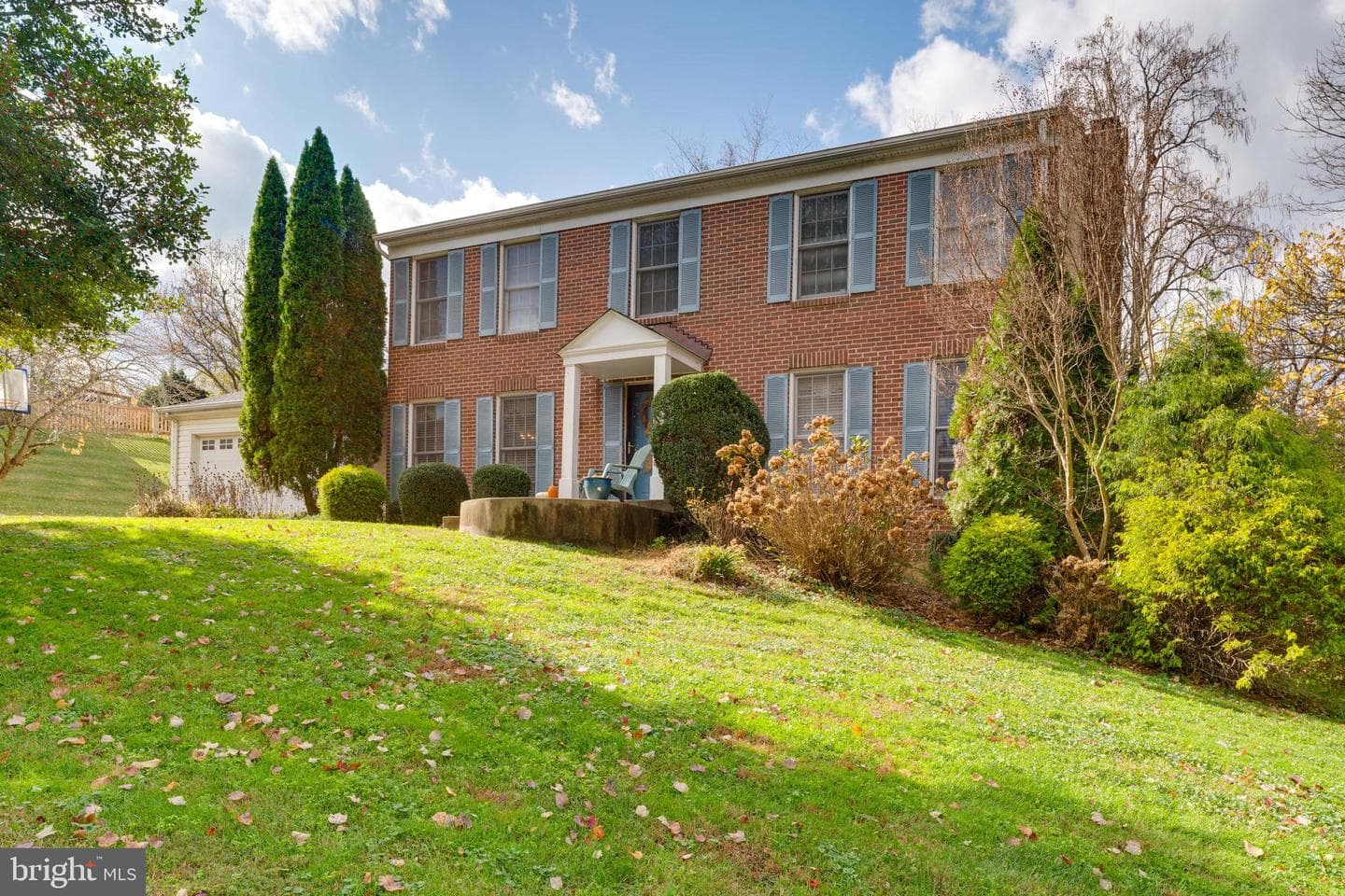 9723 Counsellor Drive photo 3