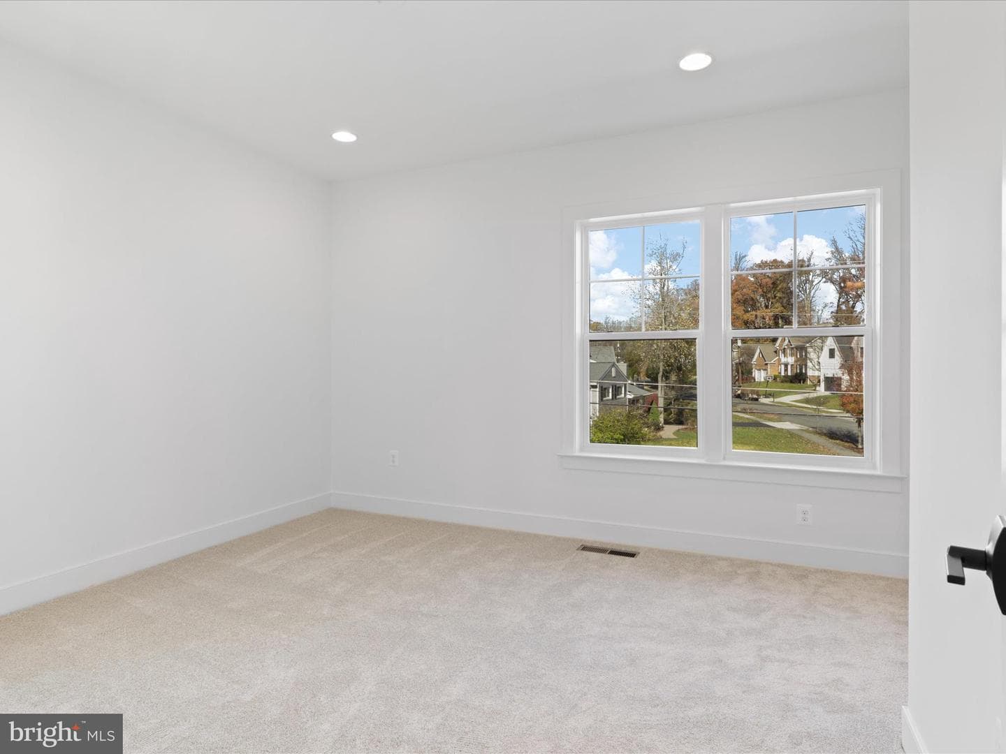 202 Harmony Drive SW photo 31