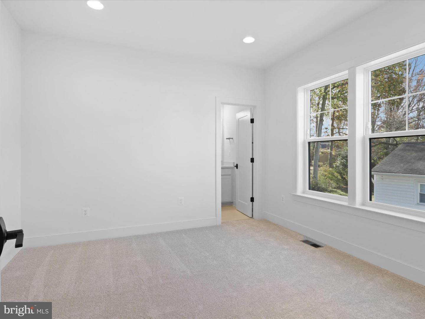 202 Harmony Drive SW photo 34
