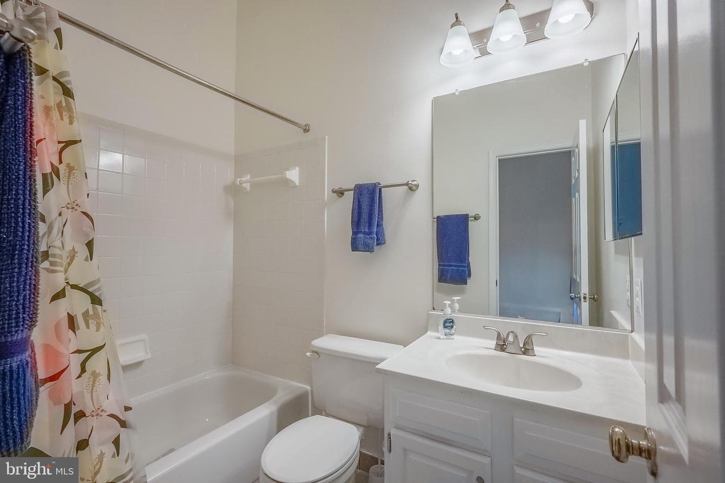 6030 Rockton Court photo 14