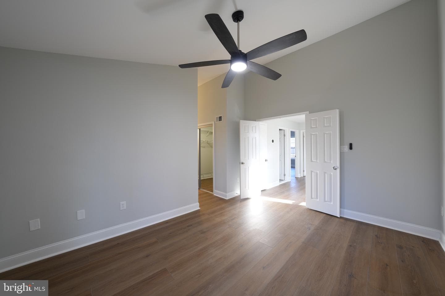 6330 Millwood Court photo 14
