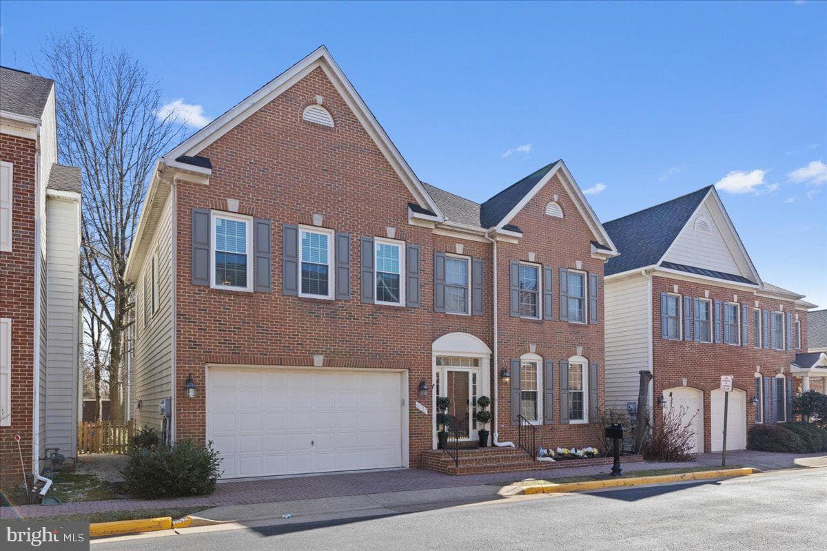 9257 Lee Masey Drive photo 2