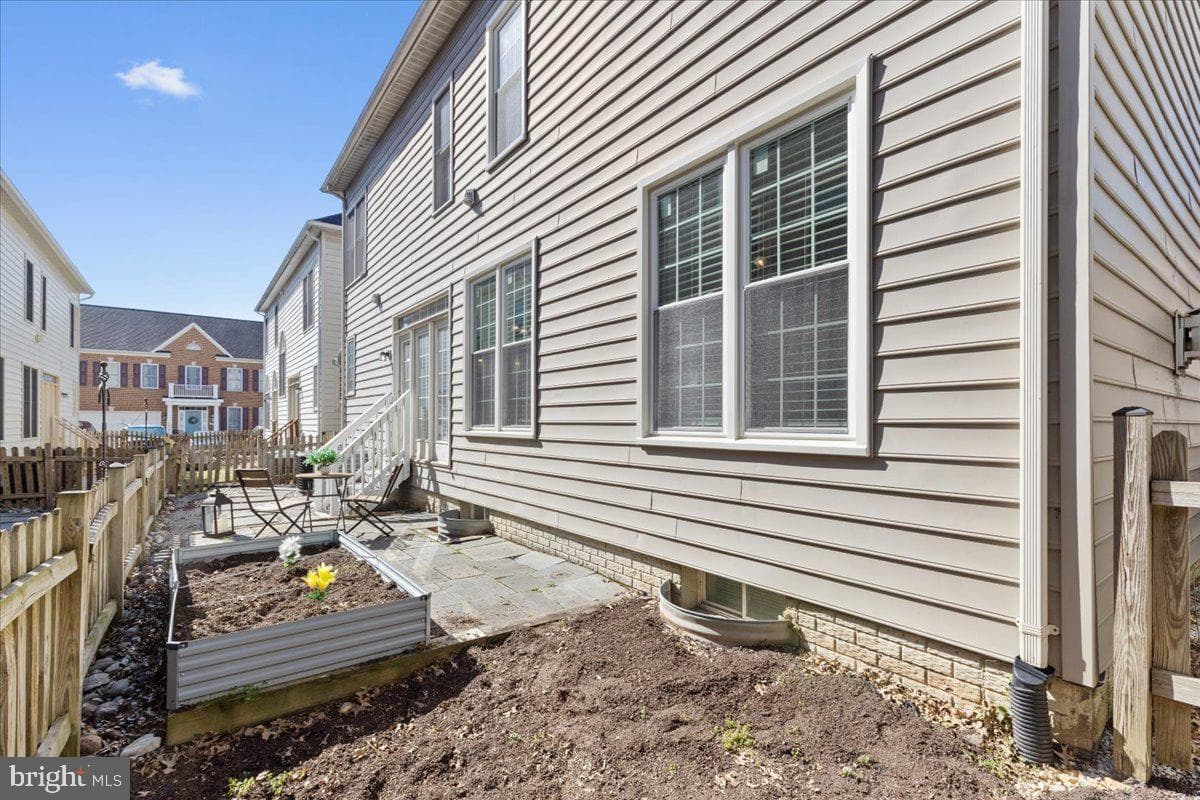 9257 Lee Masey Drive photo 44