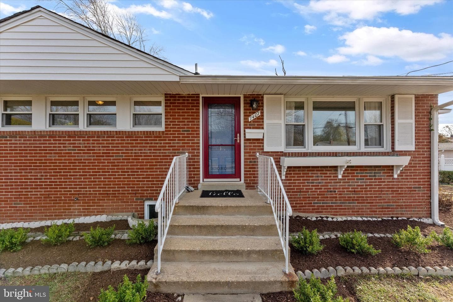 7407 Fairchild Drive photo 2
