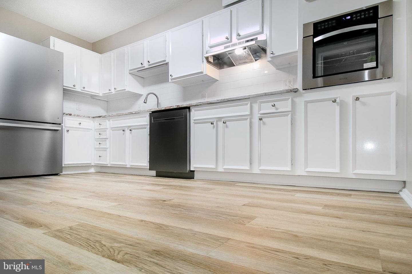 5901 Mount Eagle Drive #1101 photo 15