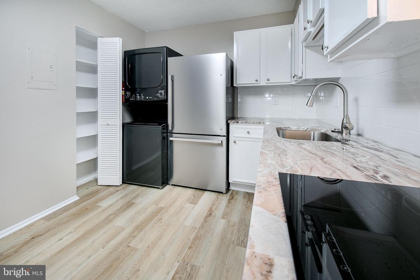 5901 Mount Eagle Drive #1101 photo 16
