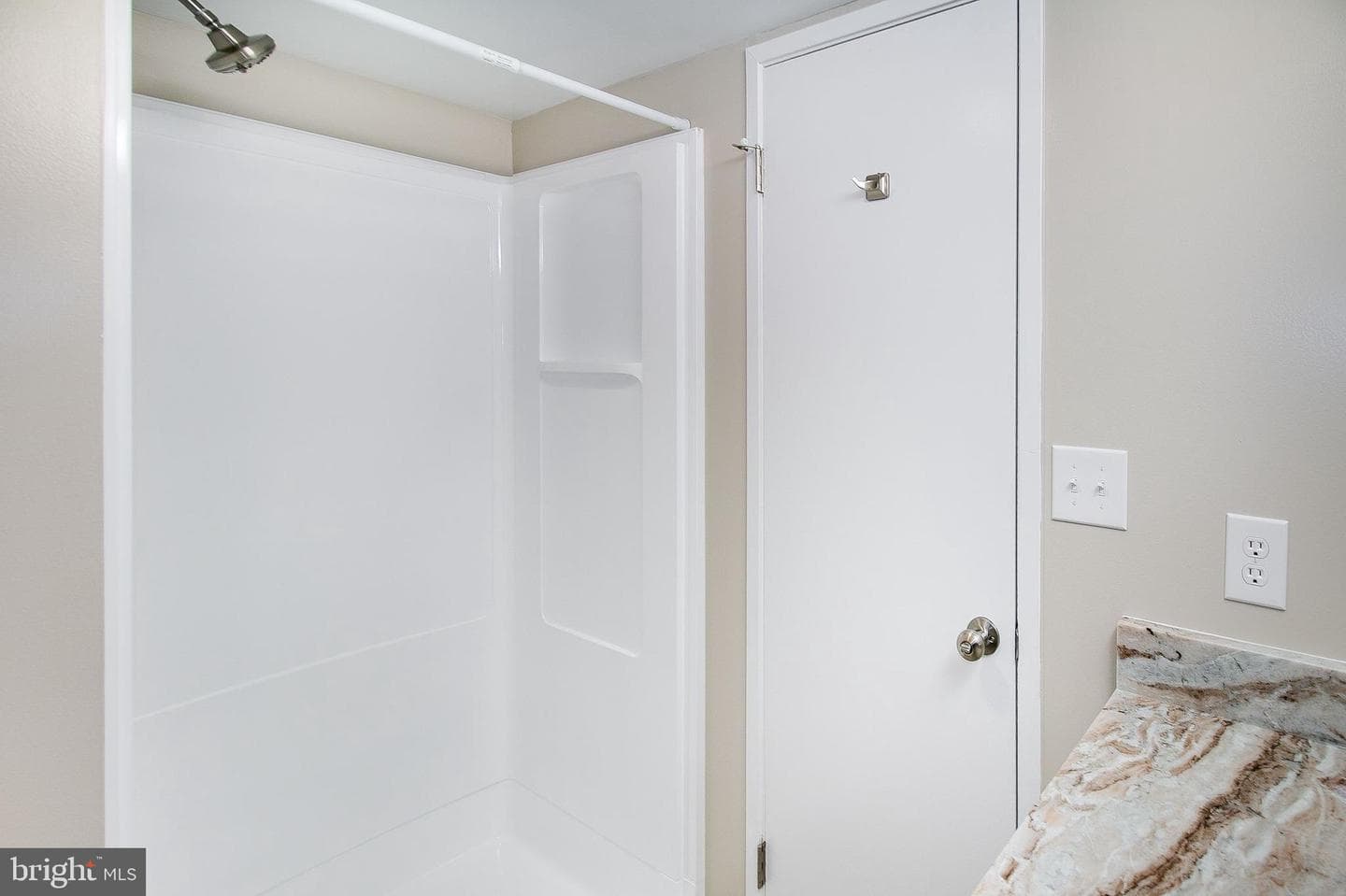 5901 Mount Eagle Drive #1101 photo 28