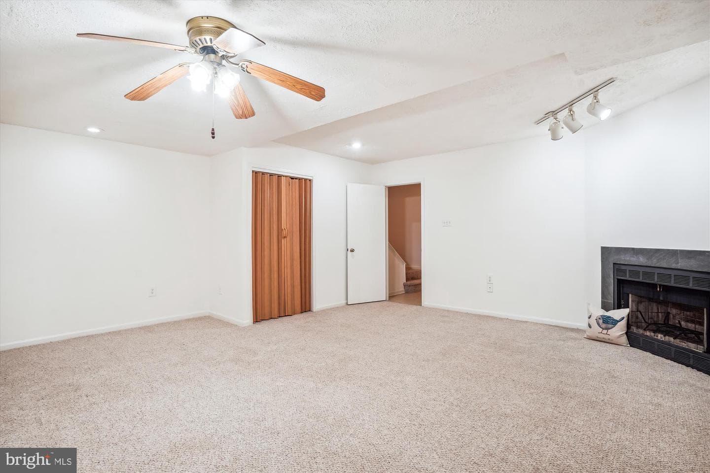 14179 Royal Oak Lane photo 23