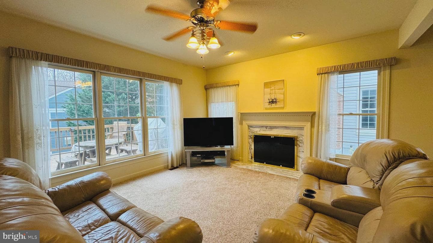 3764 Center Way photo 21