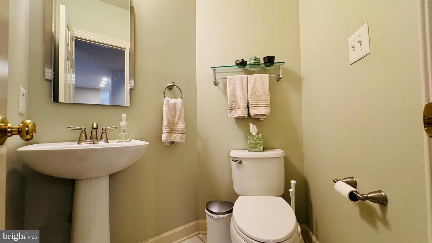 3764 Center Way photo 24