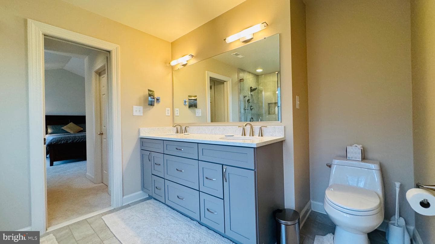3764 Center Way photo 32