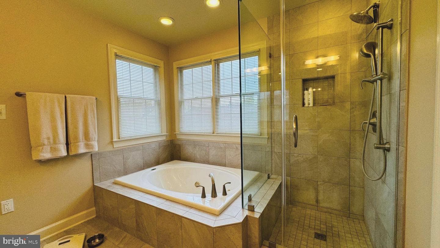 3764 Center Way photo 34