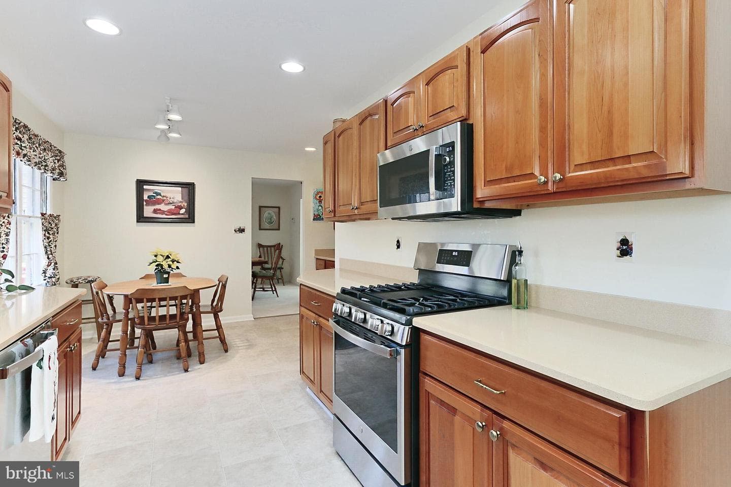 10819 James Halley Drive photo 19
